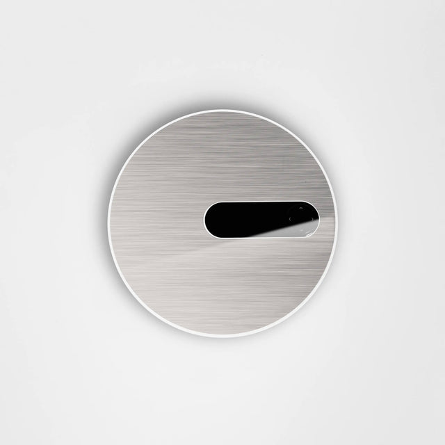 Brushed metal for covering Free Box Pop internet