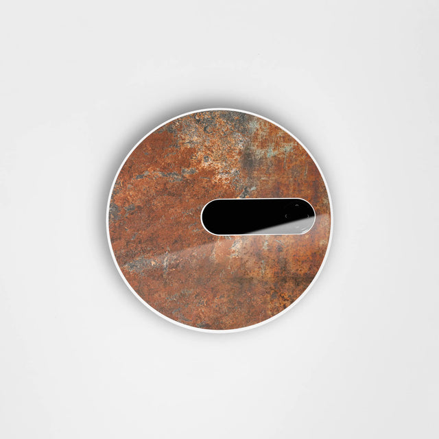 Old metal for covering Free Box Pop internet
